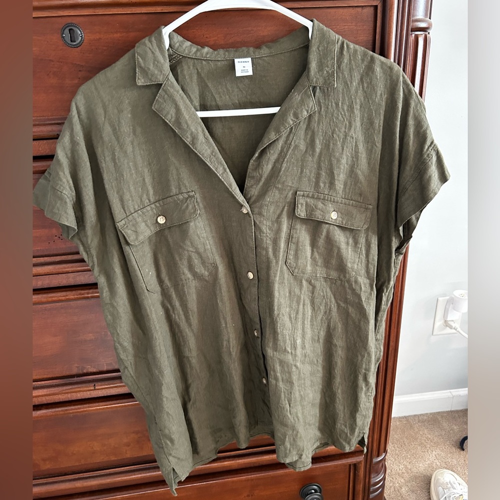 Old Navy Green Linen Short Sleeve Button Up